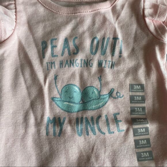 Carter’s Onesie - Picture 2 of 6
